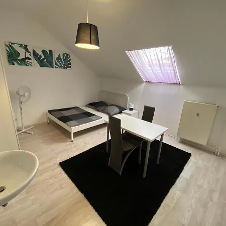 Am Schloss Hotel Frankfurt nad Mohanem